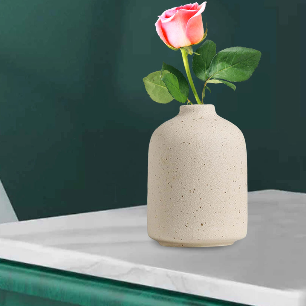 Modern Ceramic Bud Vase — Minimalist Boho Floral Vessel