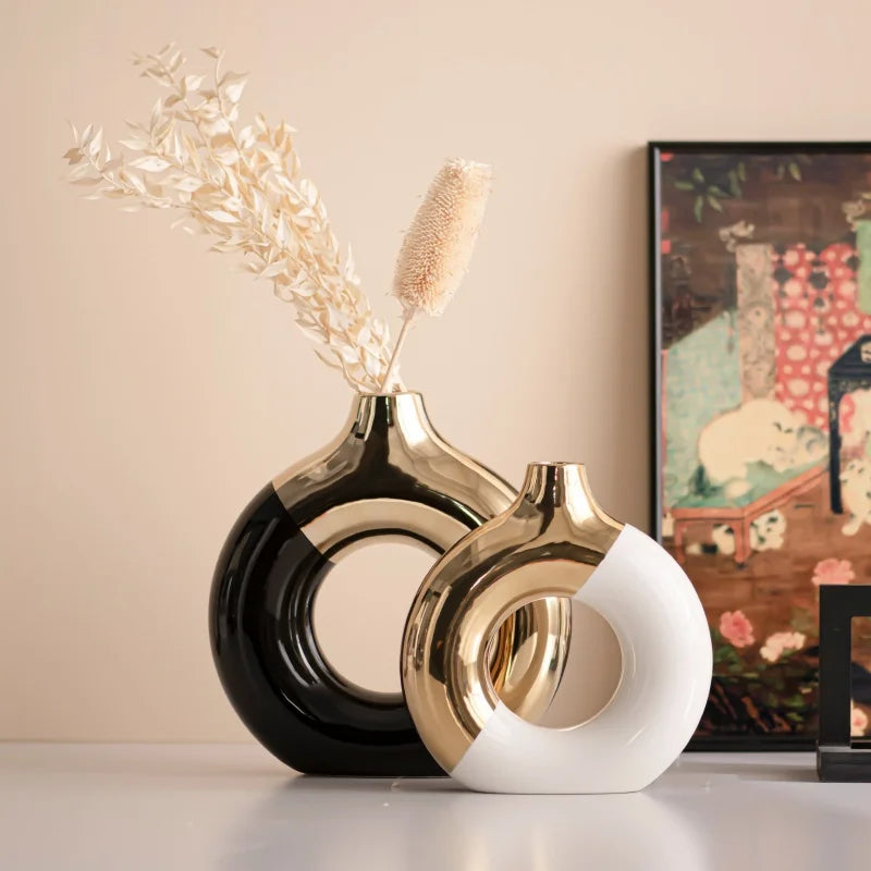 Luxury Nordic Ceramic Vase — Hotel-Style Plant Pot for Dining & Living Room