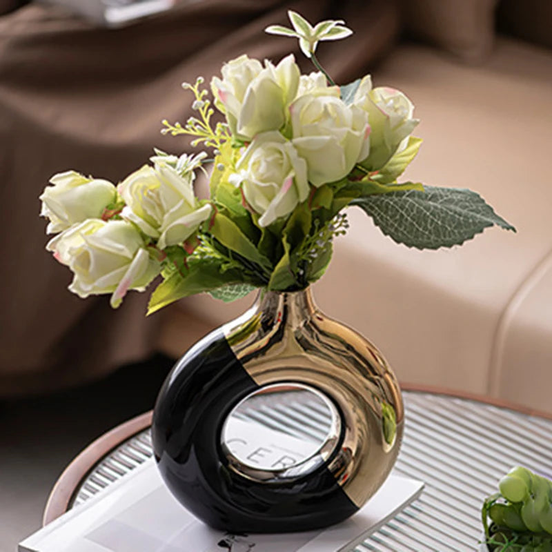Luxury Nordic Ceramic Vase — Hotel-Style Plant Pot for Dining & Living Room