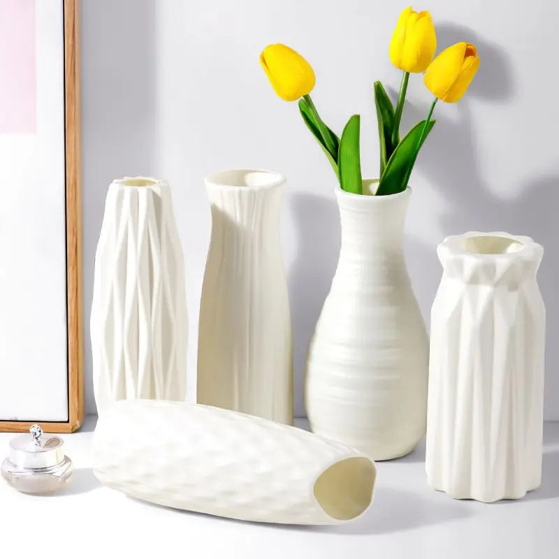 Sculptural Ceramic-Look Vase — Modern Home & Garden Accent Piece