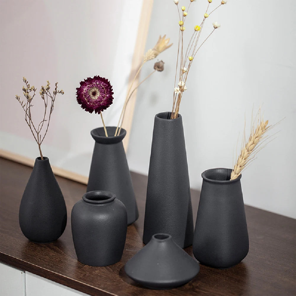Small Matte Ceramic Vase — Frosted Elegant Table & Shelf Decor