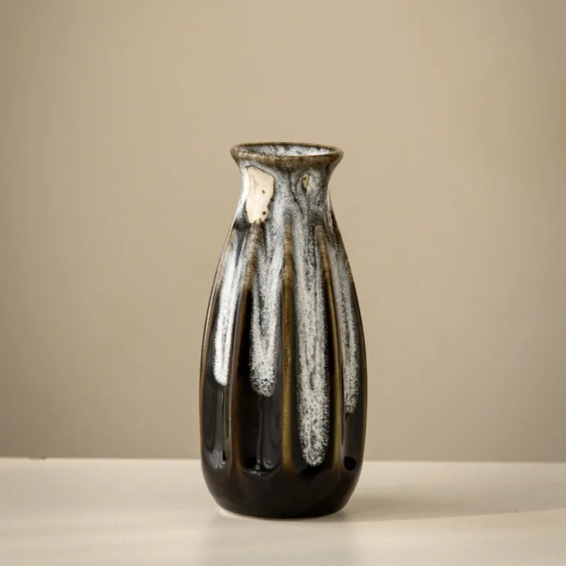Japanese Kiln-Glazed Ceramic Vase — Handmade Retro Foyer Vessel