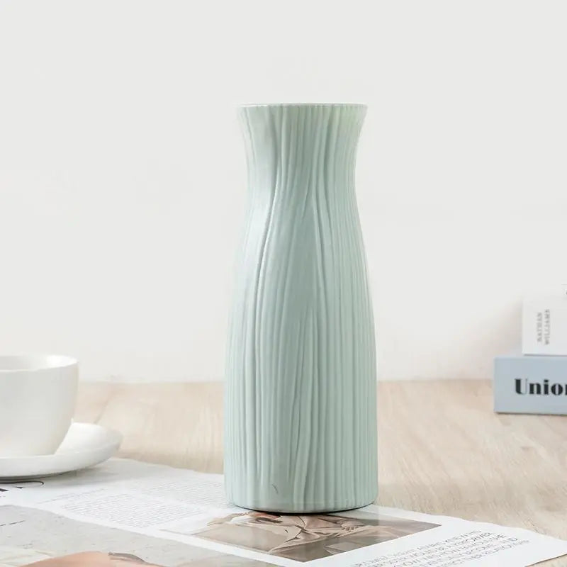 Sculptural Ceramic-Look Vase — Modern Home & Garden Accent Piece