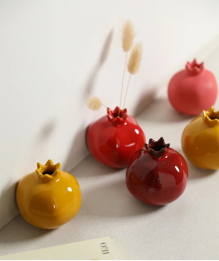 Pomegranate Fruit-Shaped Ceramic Vase — Desktop Hydroponic Flower Pot