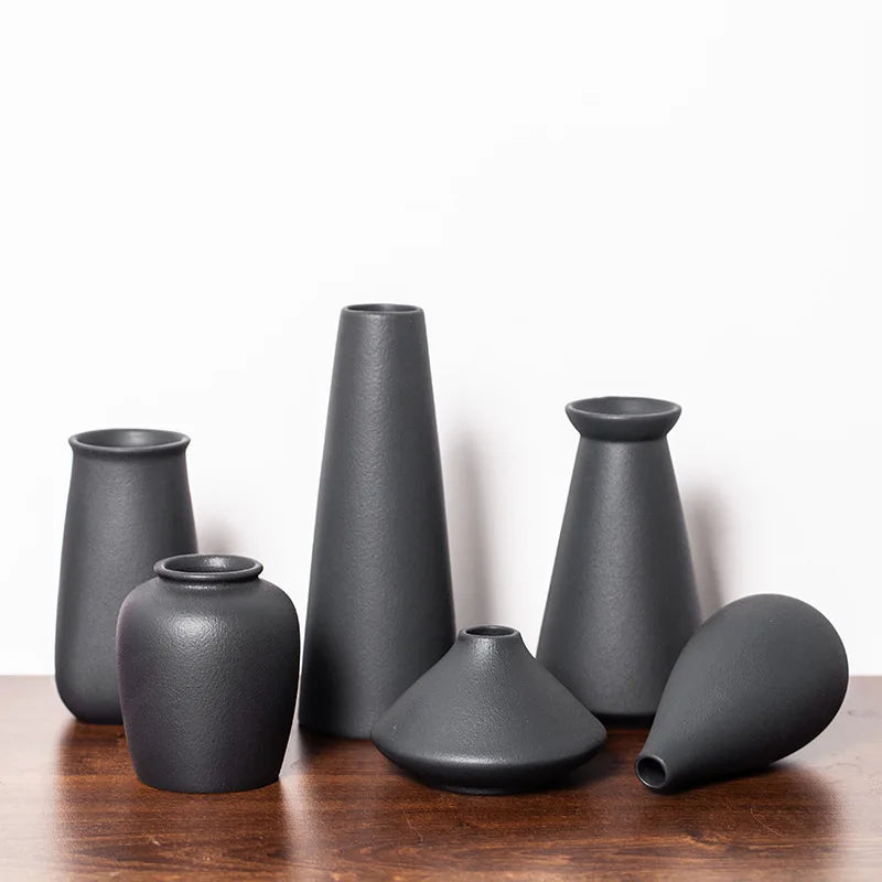 Small Matte Ceramic Vase — Frosted Elegant Table & Shelf Decor