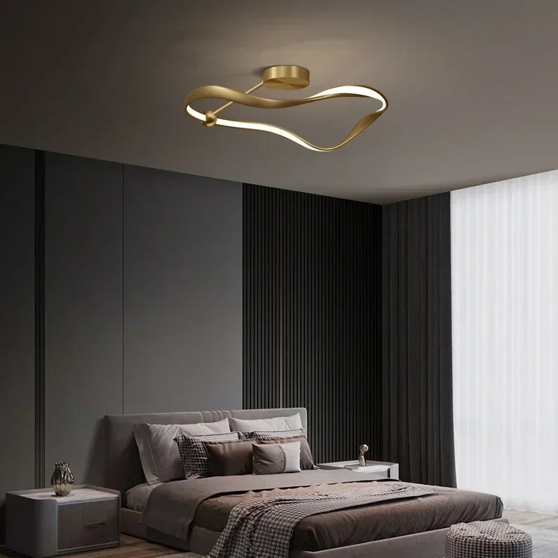 Gilded Round LED Ceiling Light — Modern Nordic Bedroom & Dining Fixture