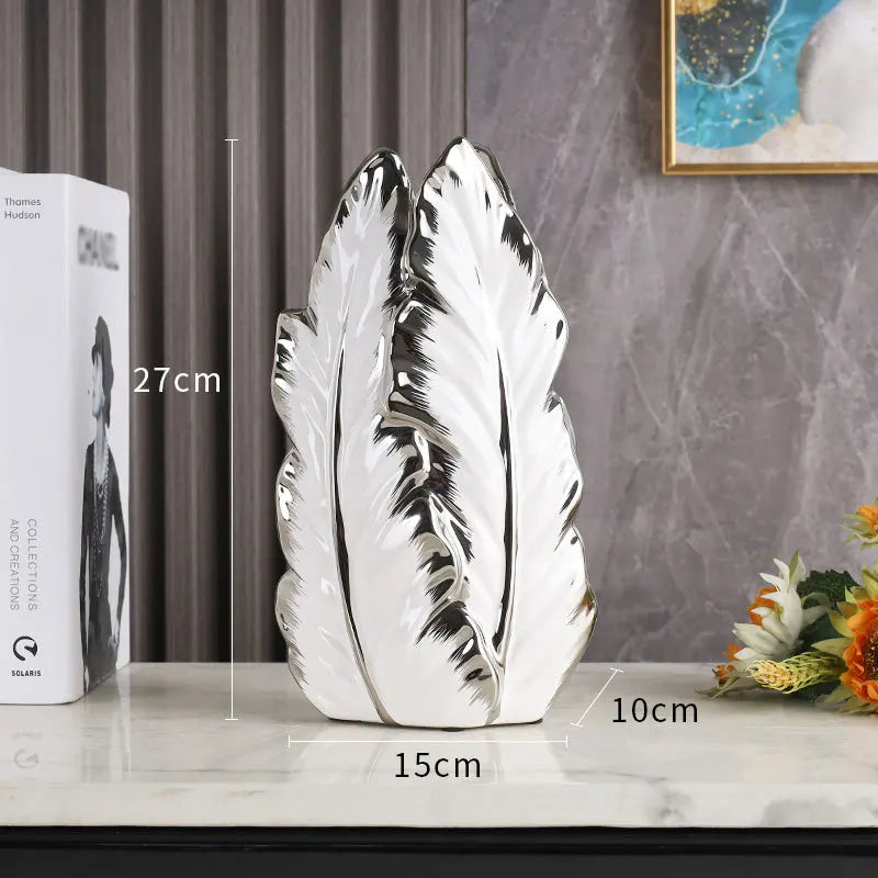 High-End Ceramic Vase — Sculptural Pottery for Foyer & Living Room