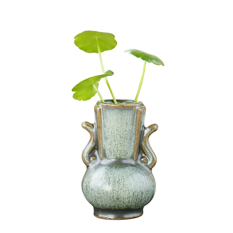 Miniature Ceramic Vase — Retro Tabletop Ornament & Hydroponic Planter