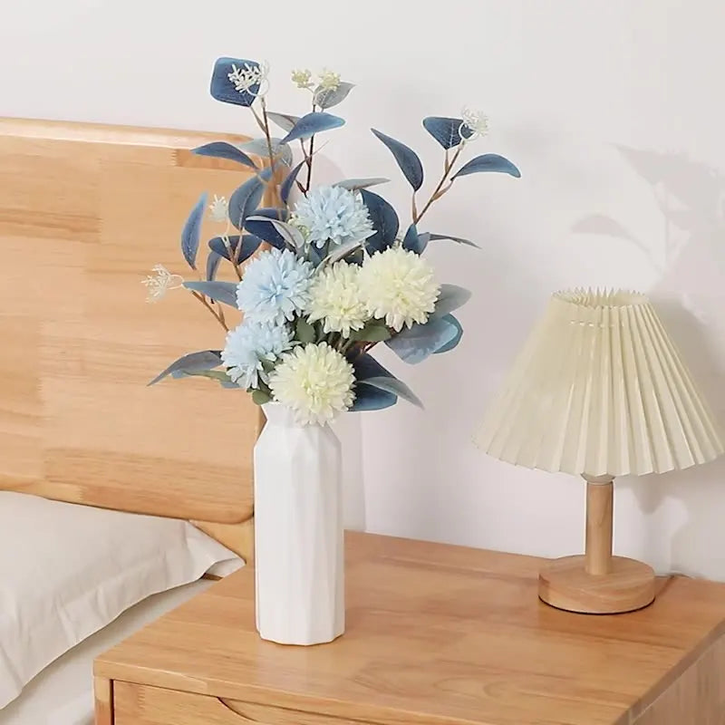 Ceramic-Look Dried Flower Vase — Wedding & Courtyard Ornament