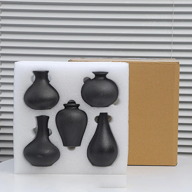 Matte Black Ceramic Vase Set (5-Piece) — Modern Minimalist Centerpieces