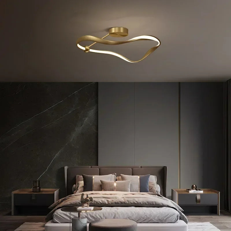 Gilded Round LED Ceiling Light — Modern Nordic Bedroom & Dining Fixture