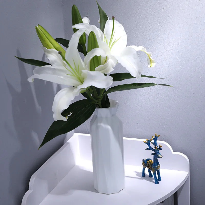 Ceramic-Look Dried Flower Vase — Wedding & Courtyard Ornament